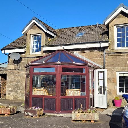 Blairmains Guest House Kirk of Shotts Buitenkant foto