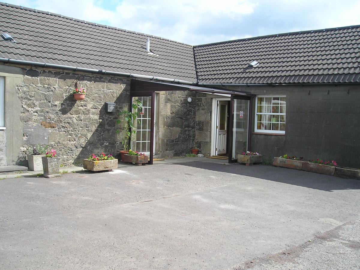 Blairmains Guest House Kirk of Shotts Buitenkant foto